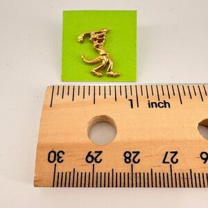 Gold Tone Golfing Allligator Gator Dinosaur Pin Vintage Unique Novelty‎ Charm